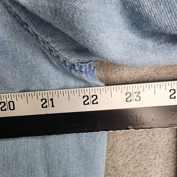Mens Forever 21 Blue Denim Shirt Long Sleeve Button Up Front Pocket Size L - Picture 6 of 8